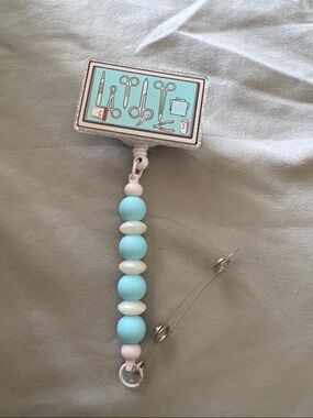 Blue and White Beaded Badge Reel – Kids Accessories